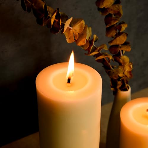 Pure Natural Beeswax Pillar Candle M5191