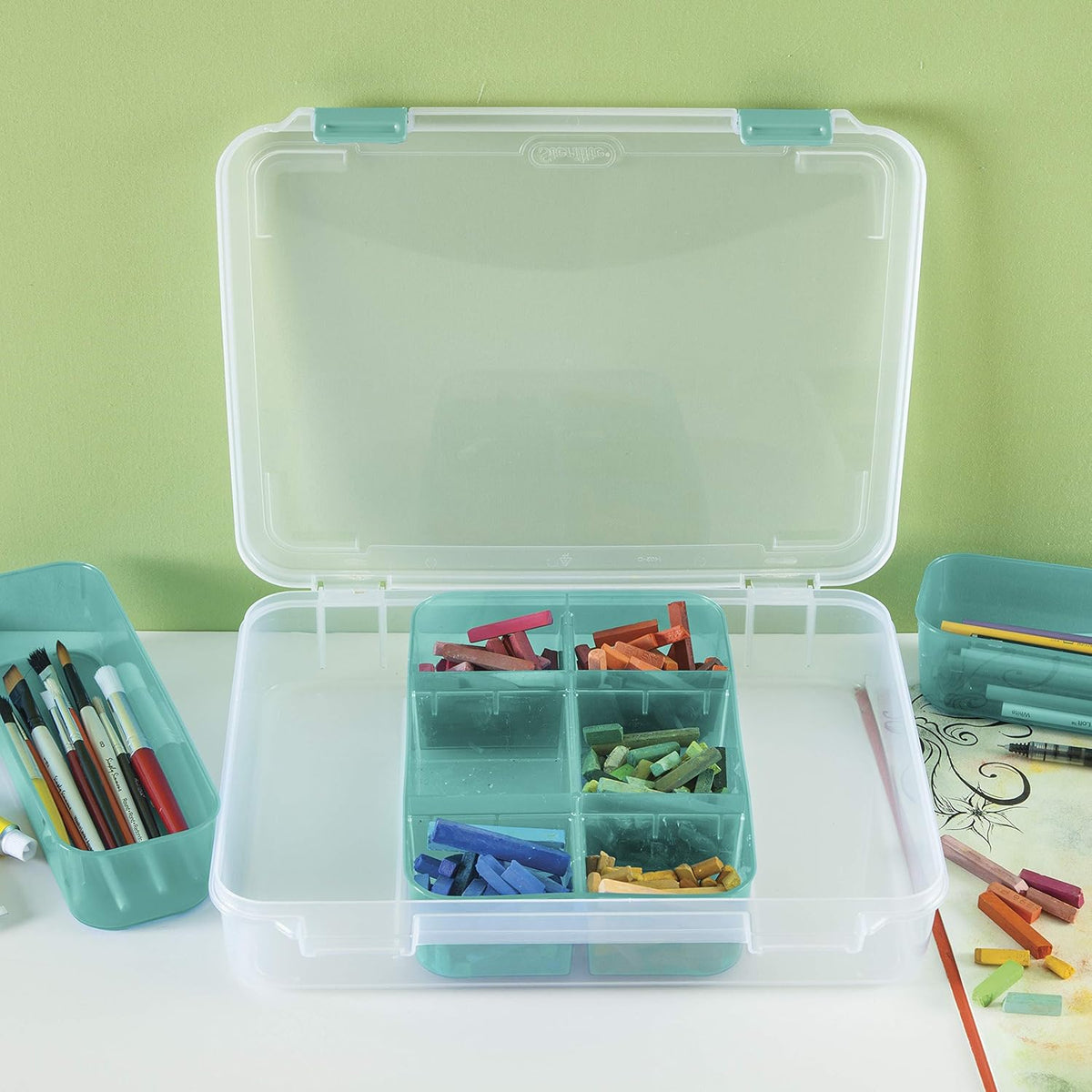 Clear Divided Case with Colored Latches and Tinted Trays, 6-Pack T9954