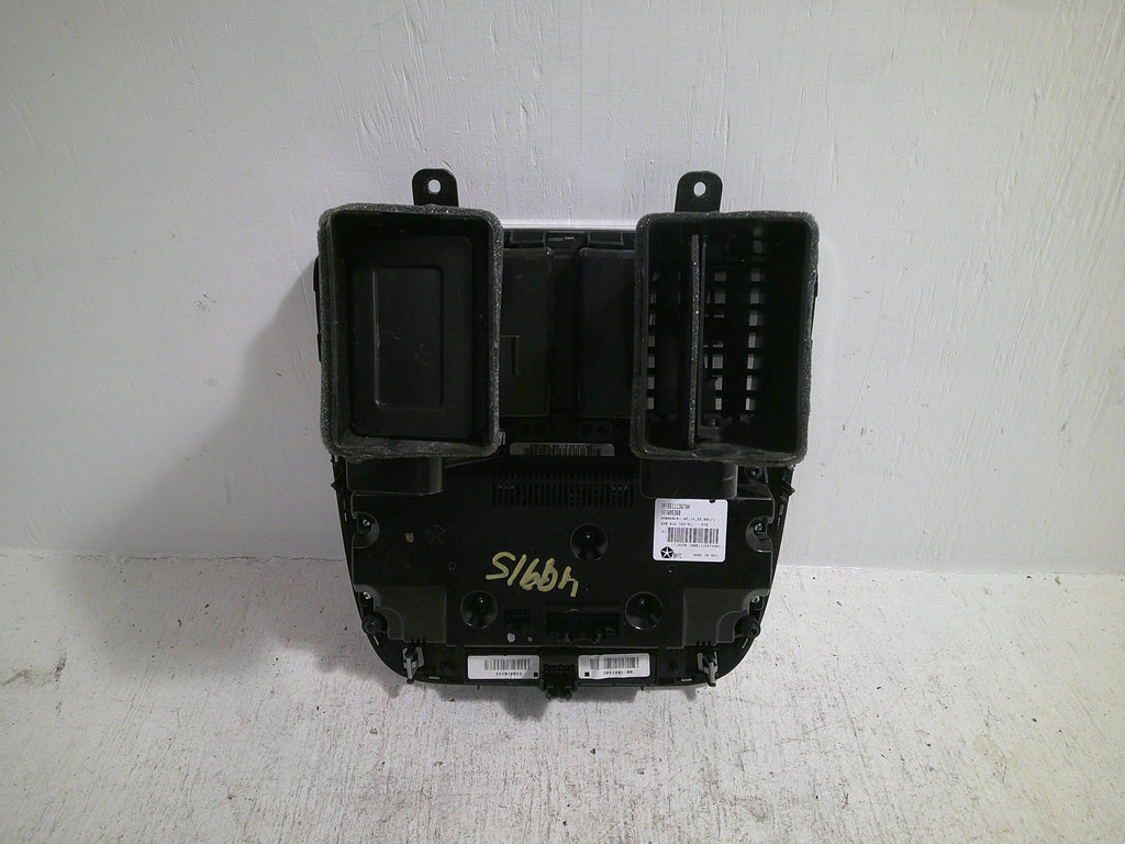 11-20 Dodge Caravan Front Dash AC Automatic Temperature Control Y31560