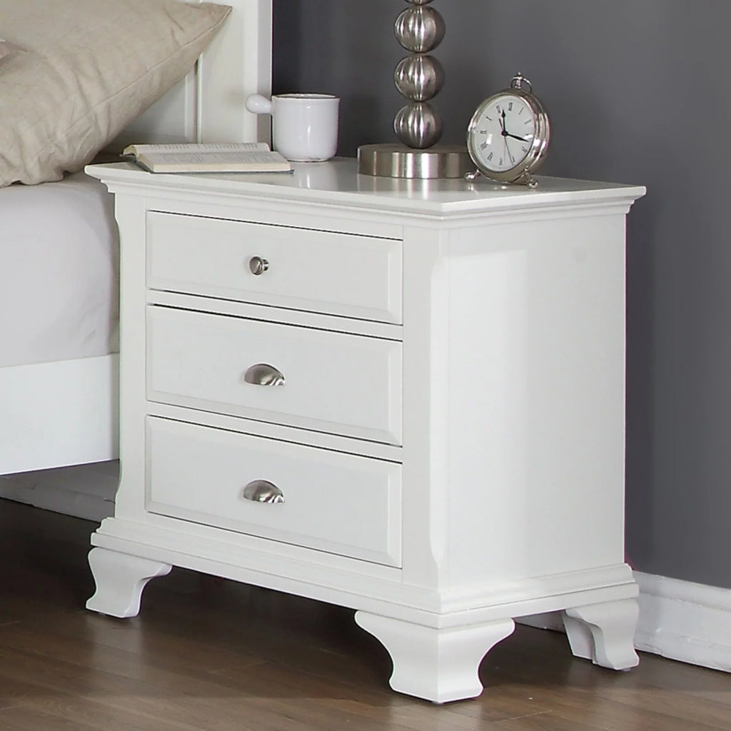 White Wood 3-Drawer Nightstand R780