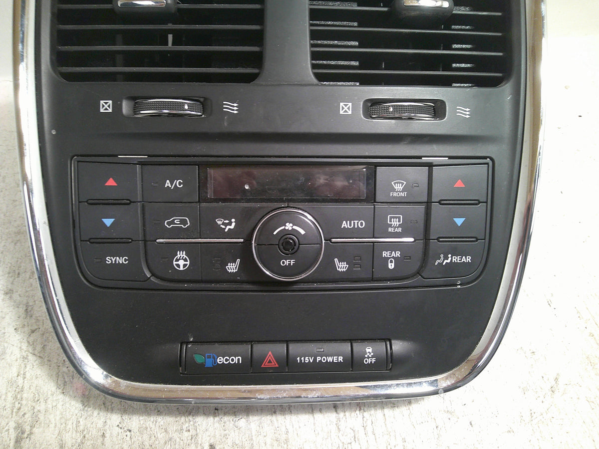 11-20 Dodge Caravan Front Dash AC Automatic Temperature Control Y31560