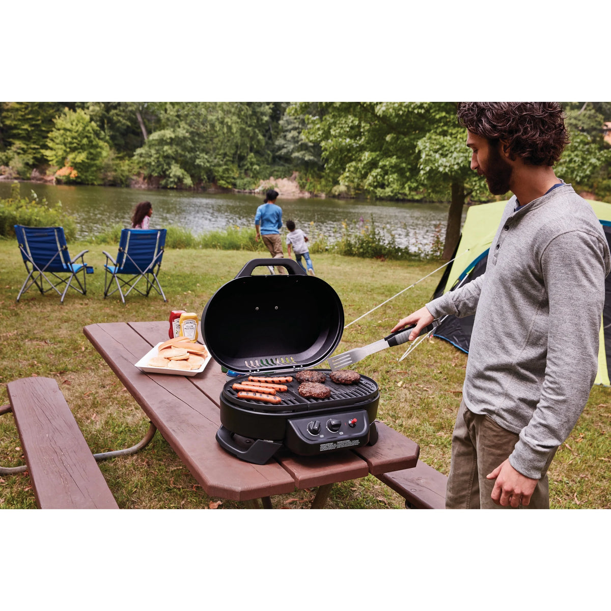 Black Tabletop 2 Burner Propane Gas Grill Y26483