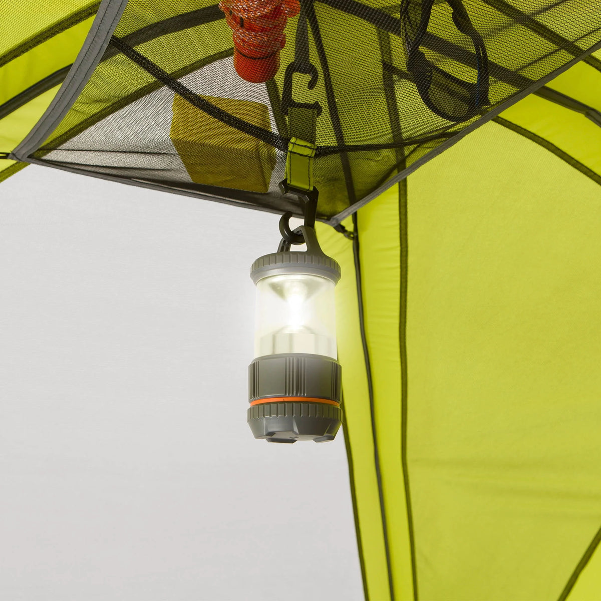 3-Person Dome Tent B74689