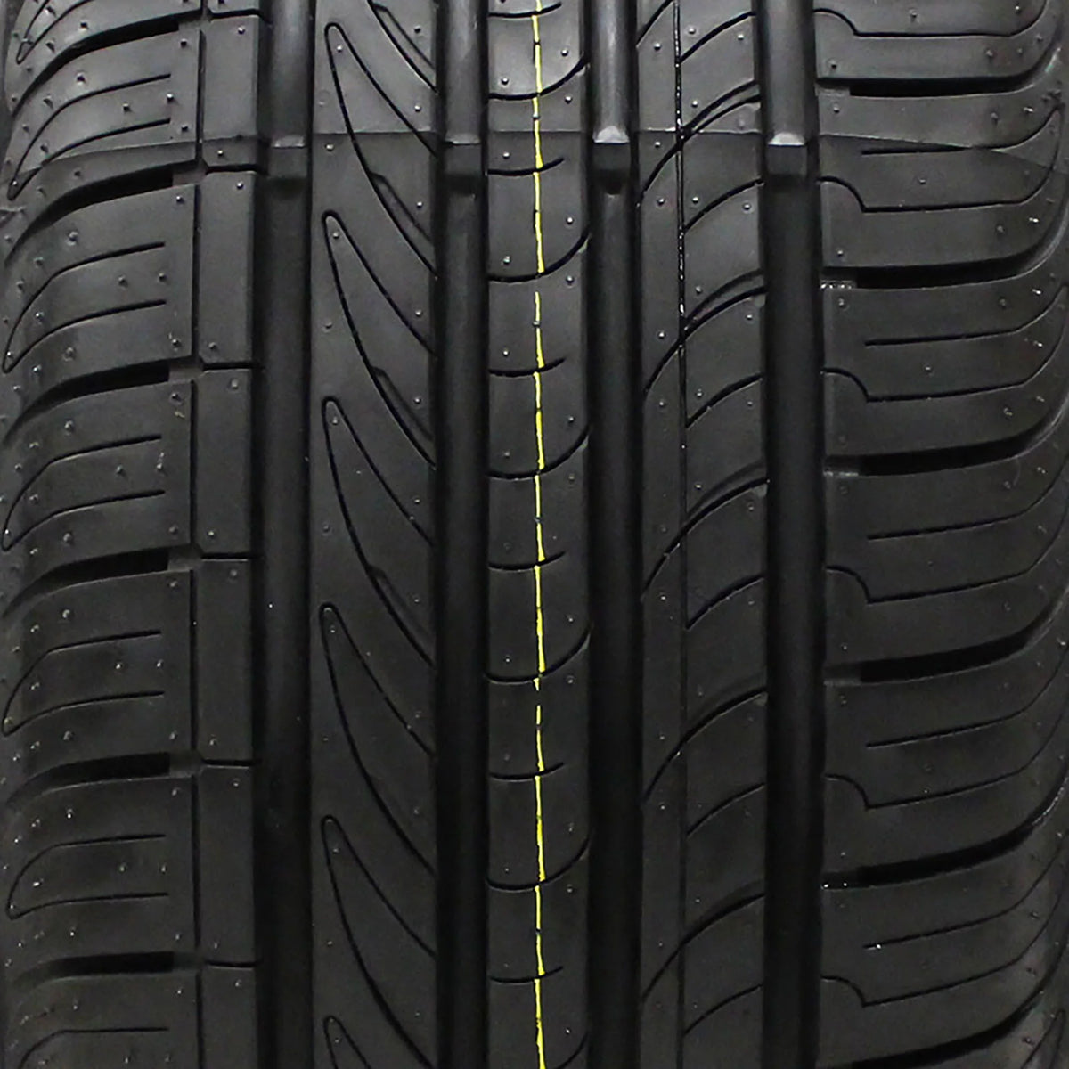 235/55R18 99V Passenger Tire L2794
